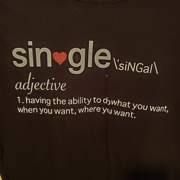 Plus size black t shirt 1x - Picture 2 of 5